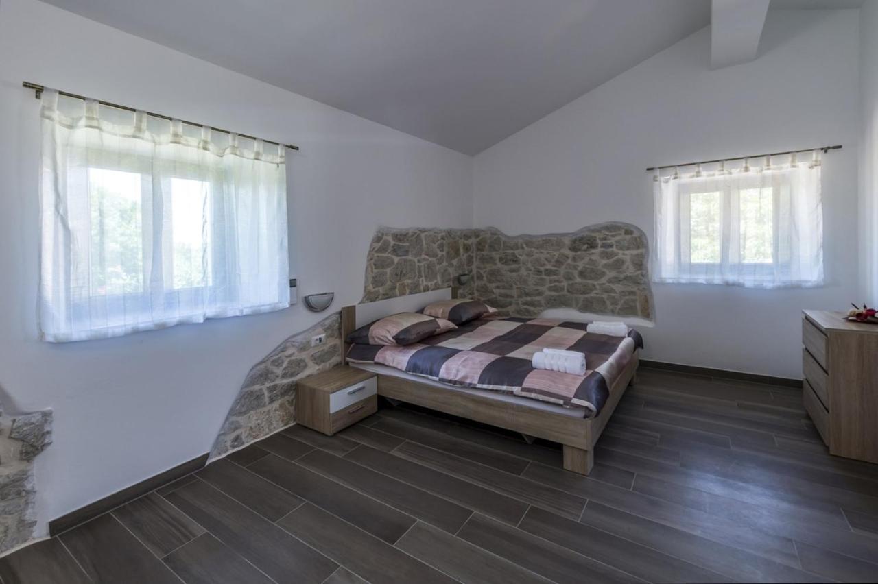Spacious Four-Bedroom Villa Marija Klostar Exterior foto