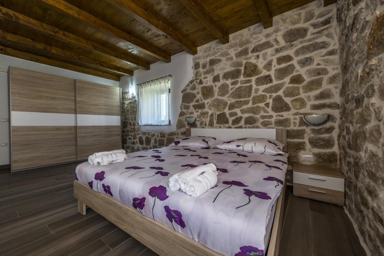 Spacious Four-Bedroom Villa Marija Klostar Exterior foto